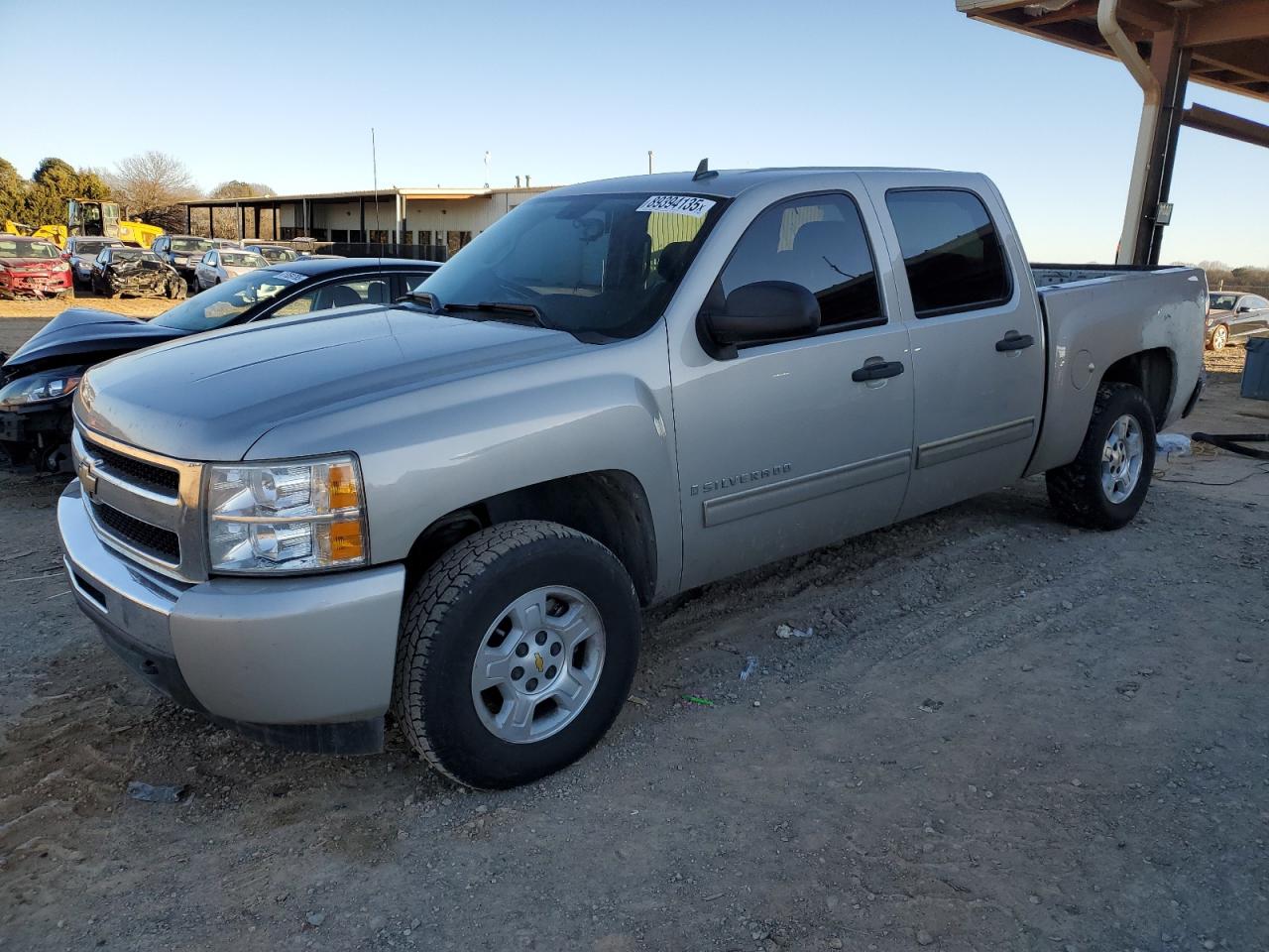 2009 Chevrolet Silverado - Image 1