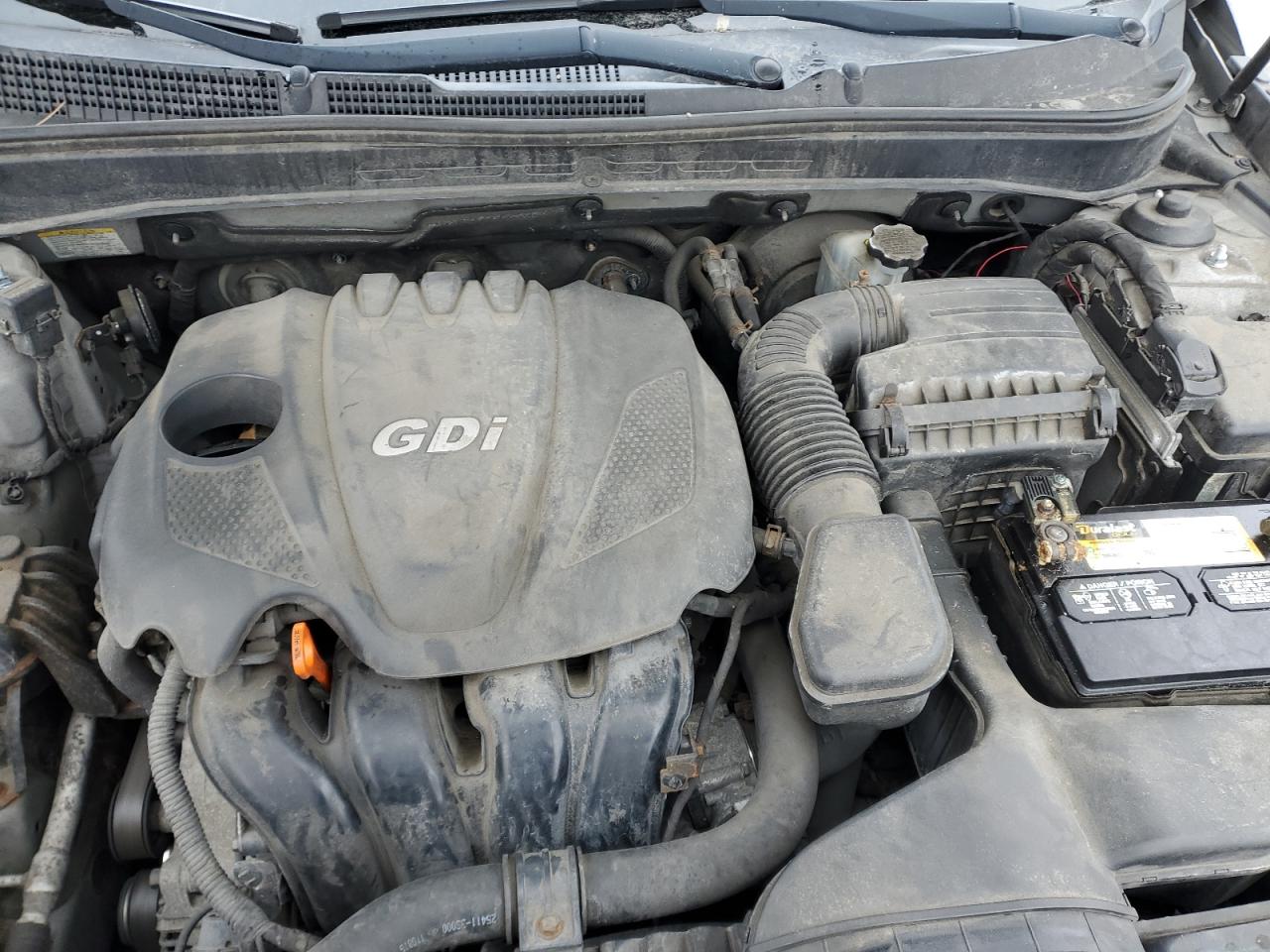 2012 Hyundai Sonata - Image 11