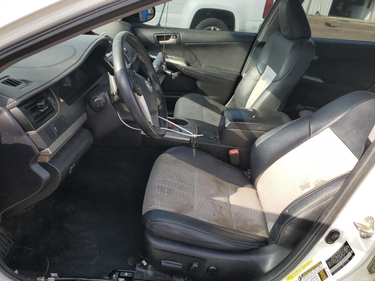 2014 Toyota Camry - Image 7