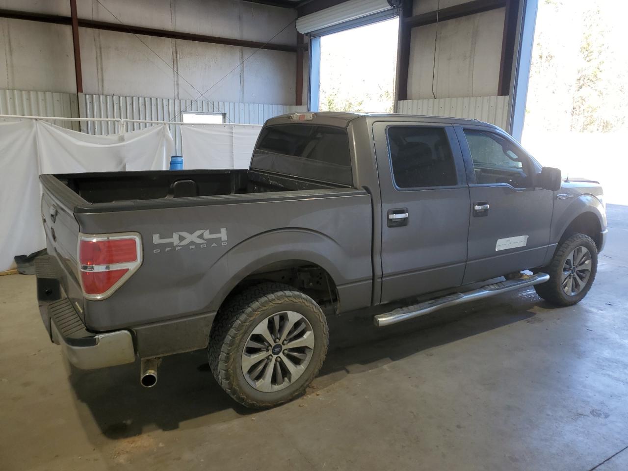 2011 Ford F-150 - Image 3