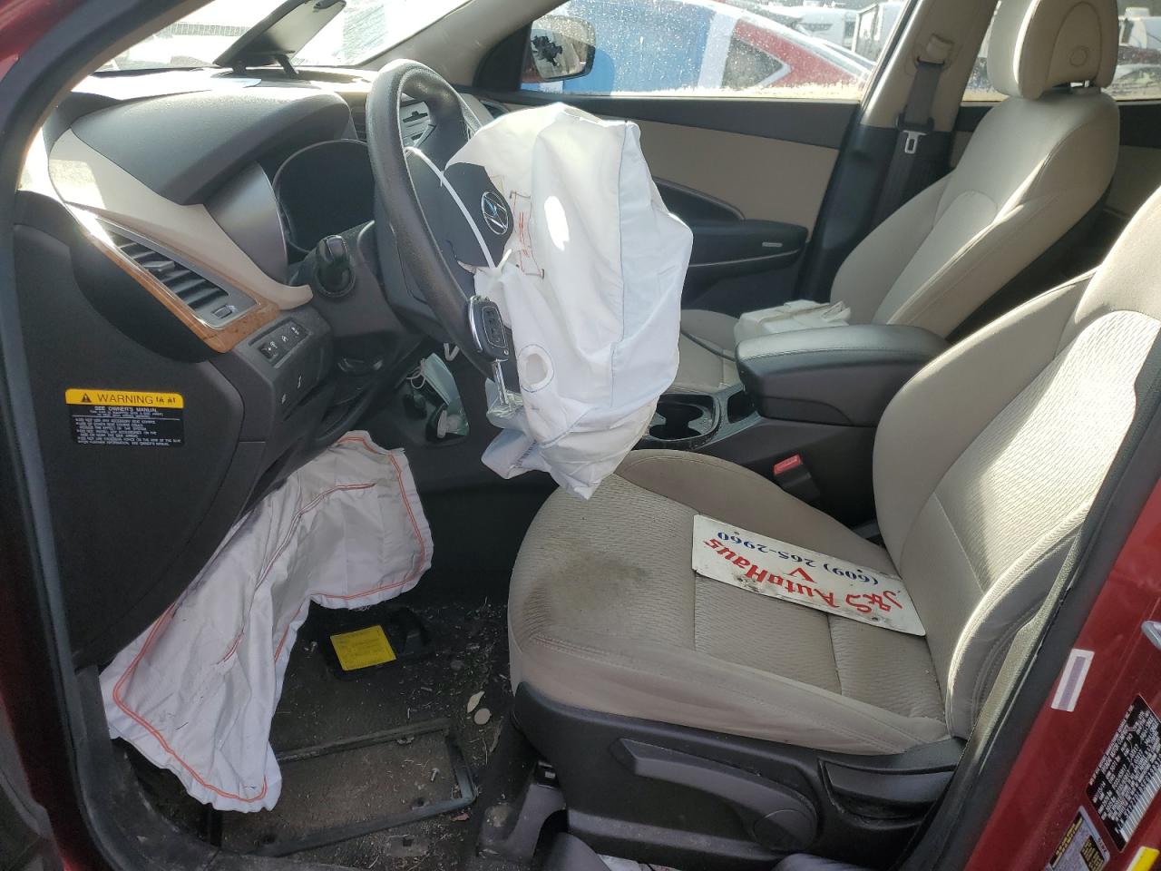 2014 Hyundai Santa Fe - Image 7