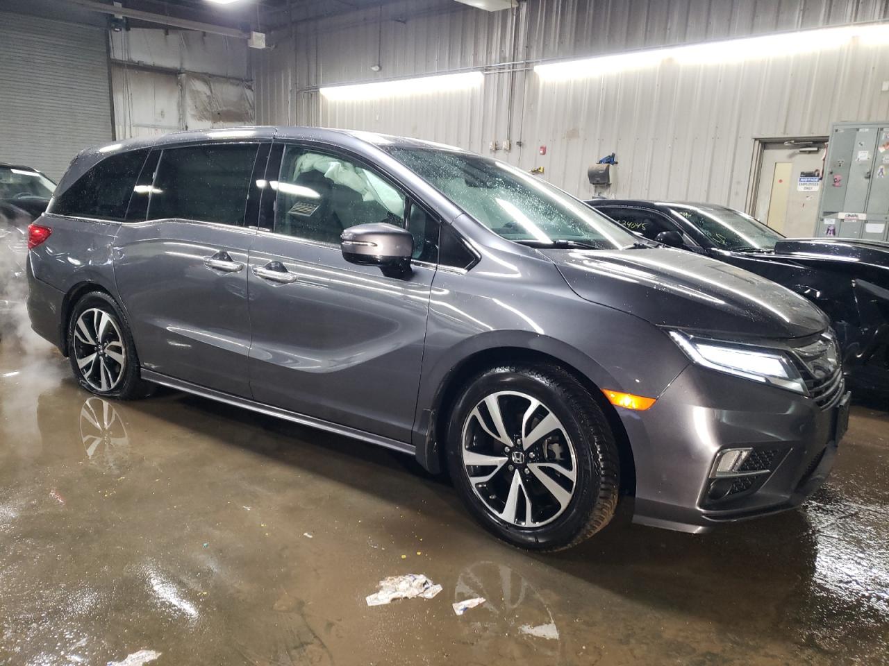 2019 Honda Odyssey - Image 4