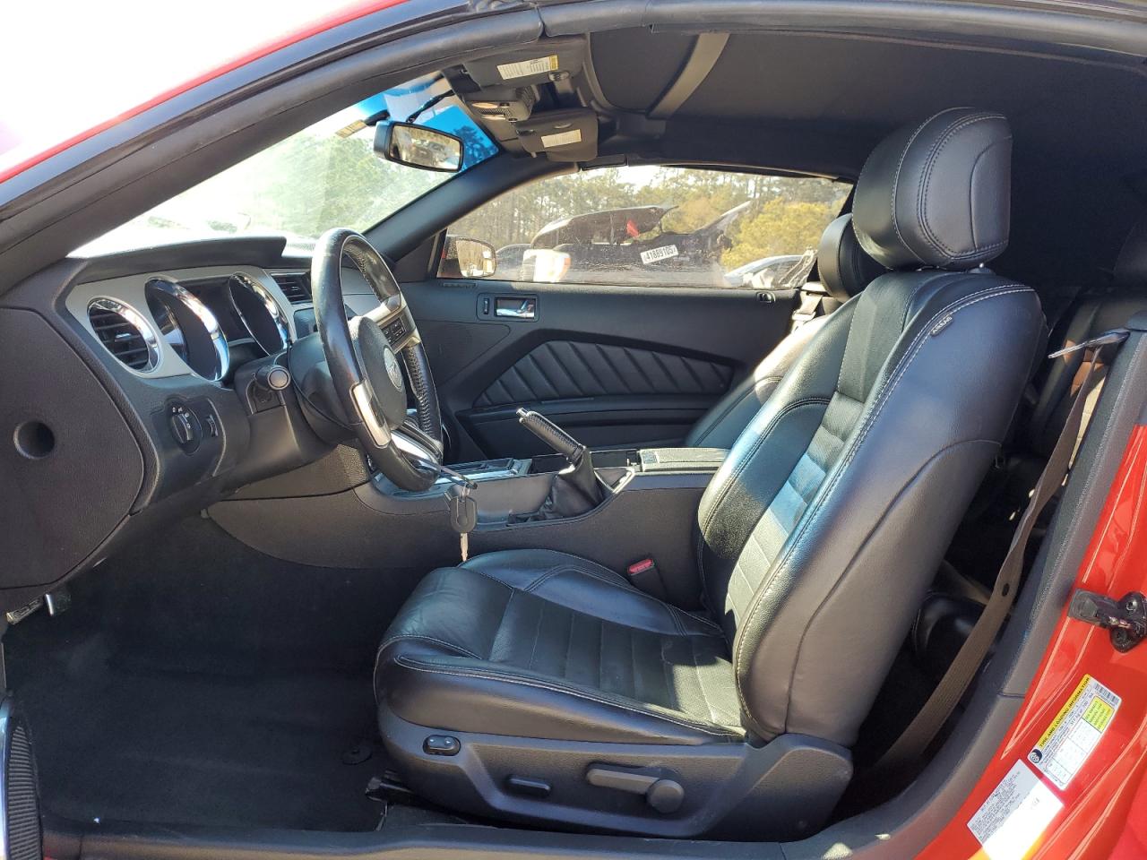 2014 Ford Mustang - Image 7