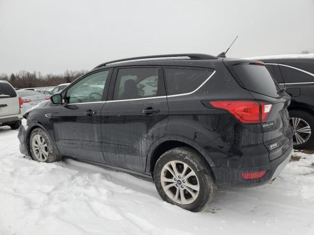  FORD ESCAPE 2019 Czarny