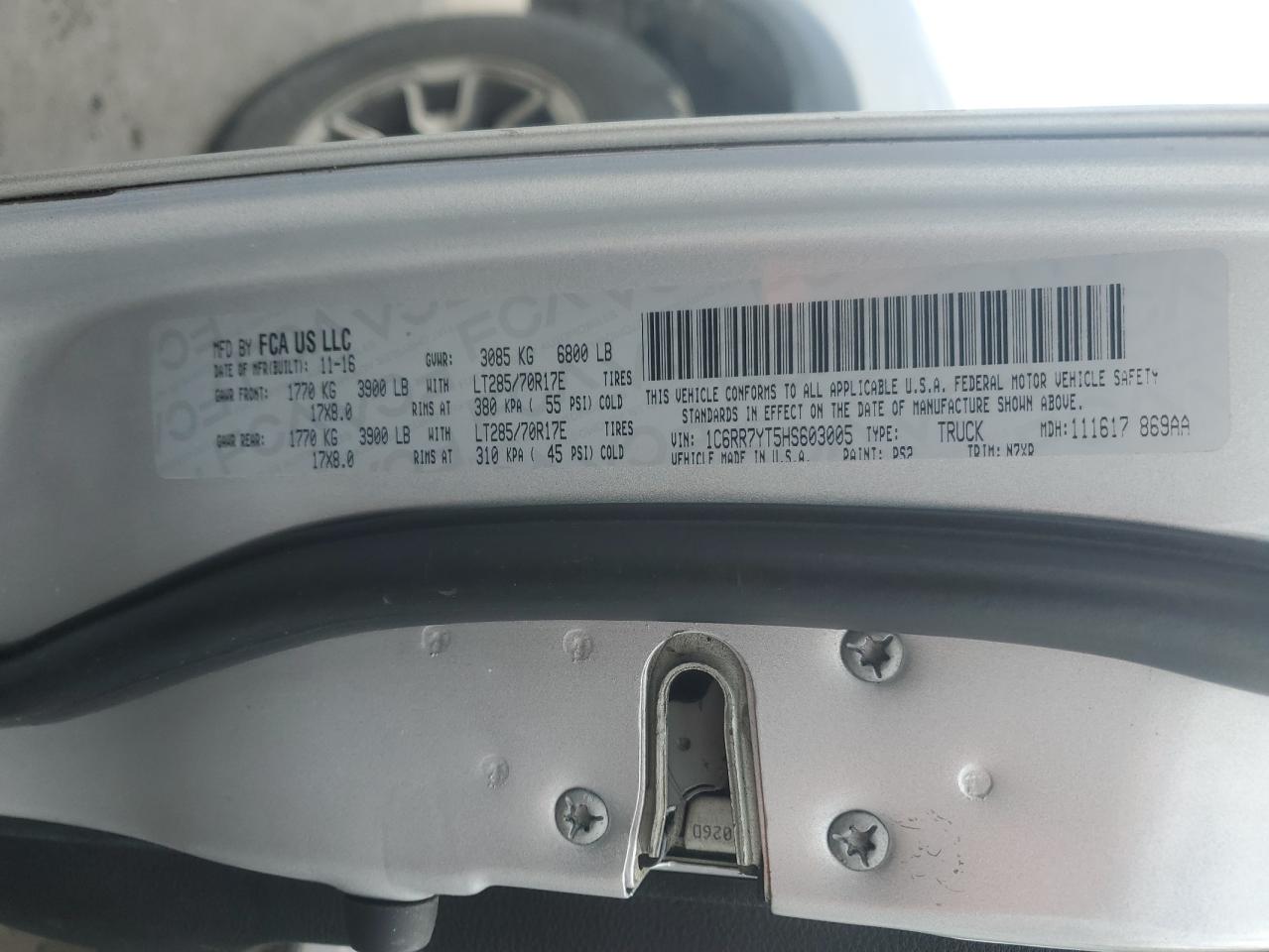 2017 RAM 1500 - Image 12