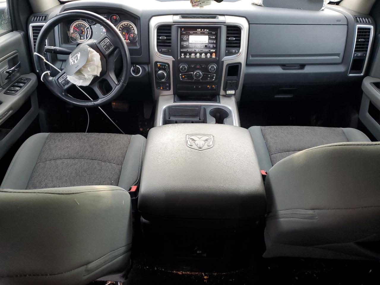 2016 RAM 1500 - Image 8