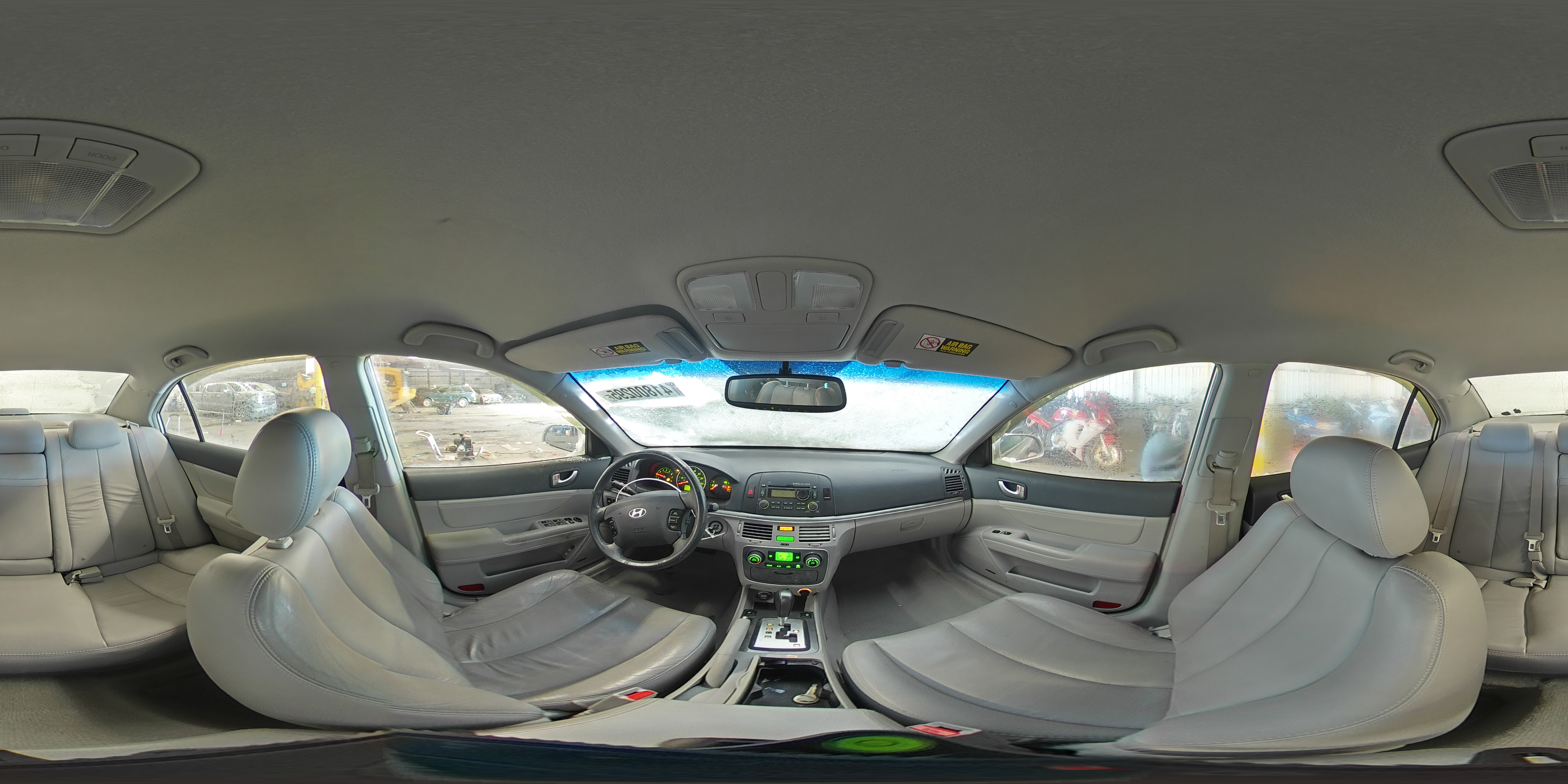 2008 Hyundai Sonata - Image 13