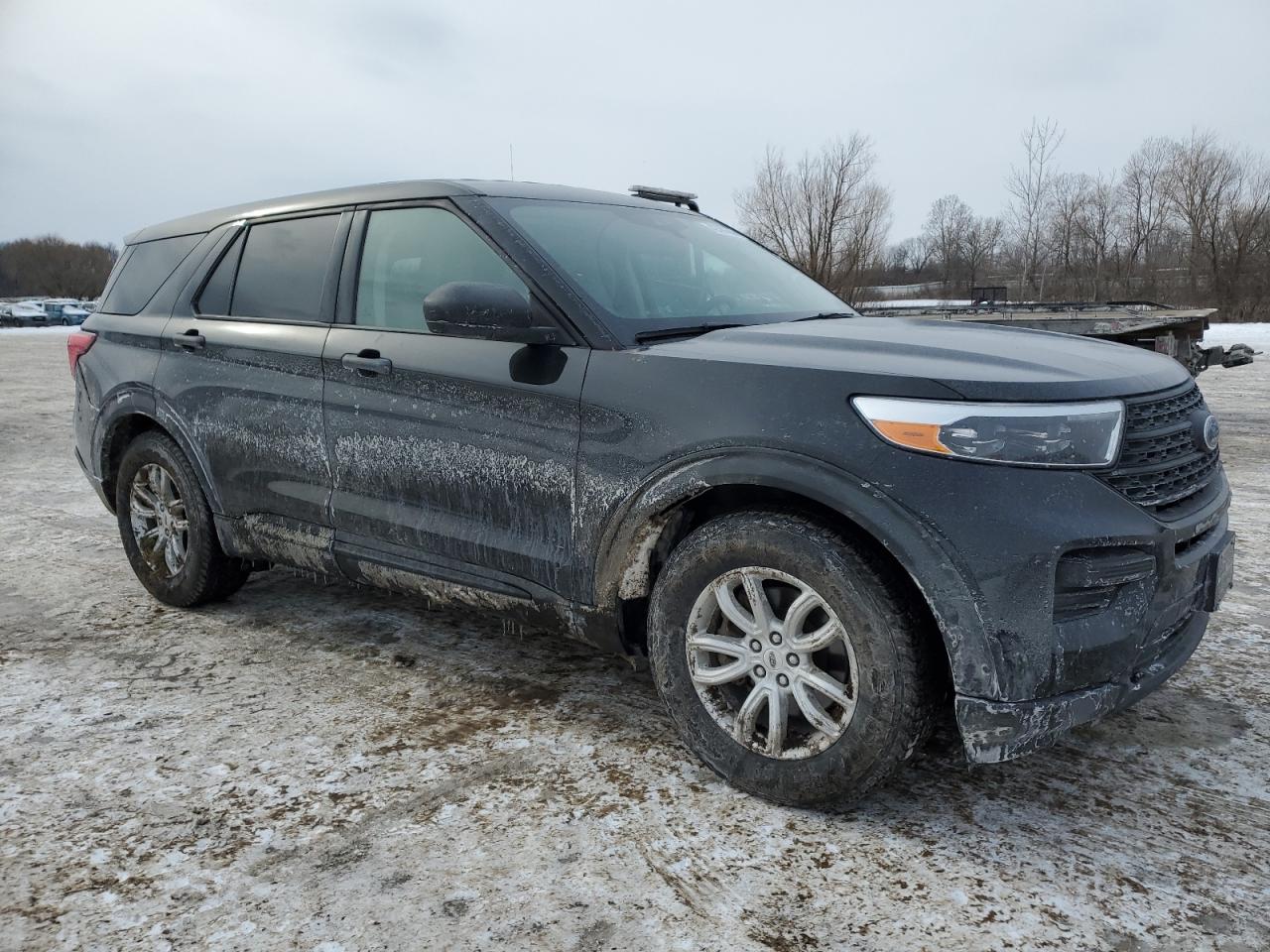 2021 Ford Explorer - Image 4