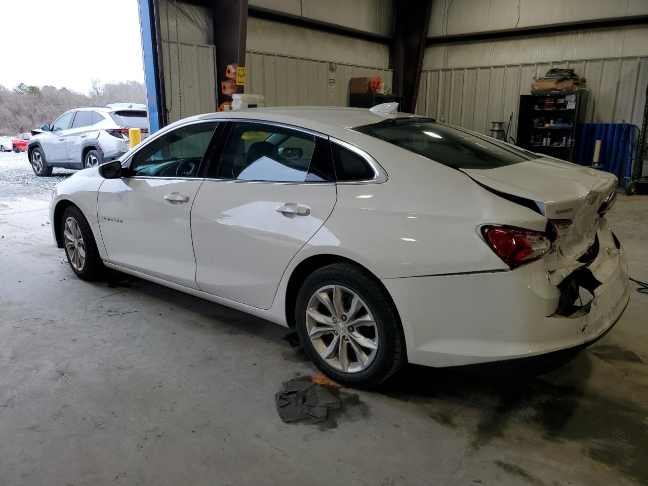 2020 Chevrolet Malibu - Image 2