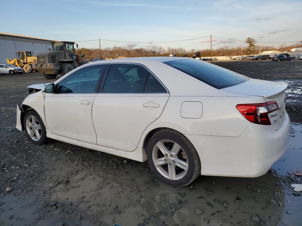 2014 Toyota Camry - Image 2