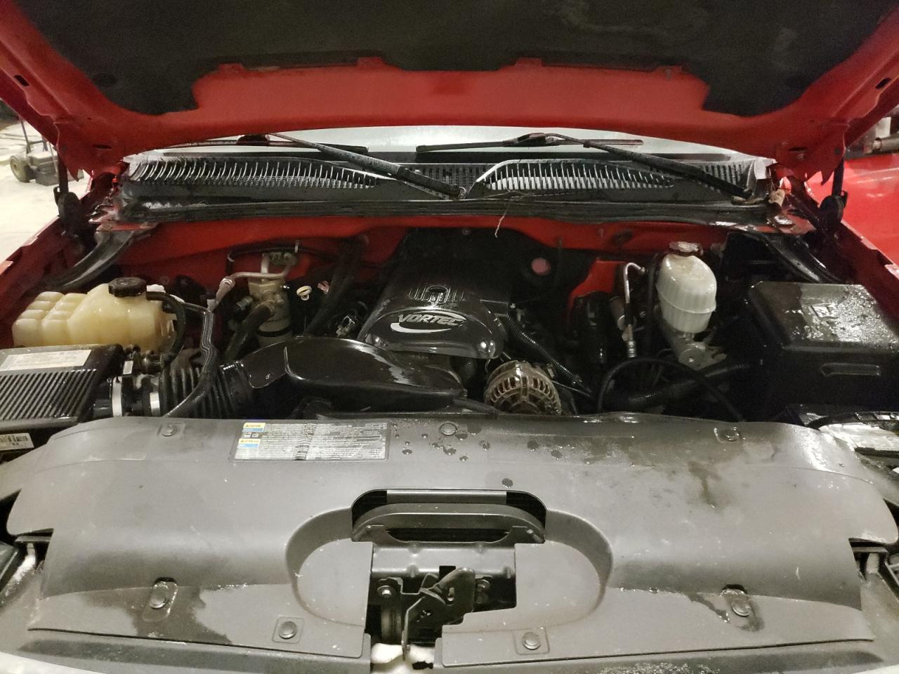2007 Chevrolet Silverado - Image 11