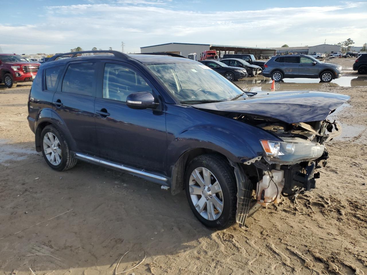 2012 Mitsubishi Outlander - Image 4