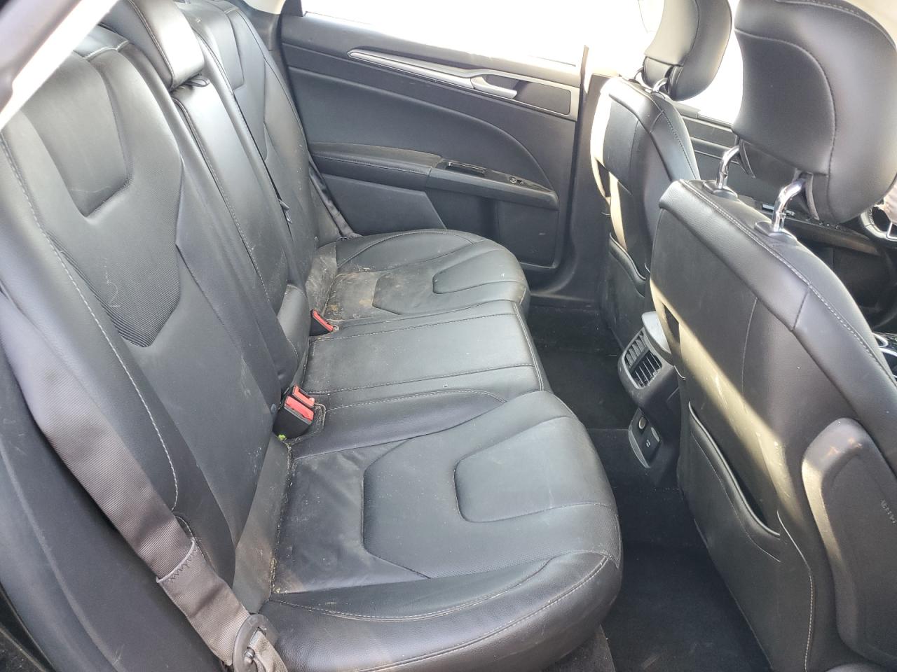 2014 Ford Fusion - Image 10