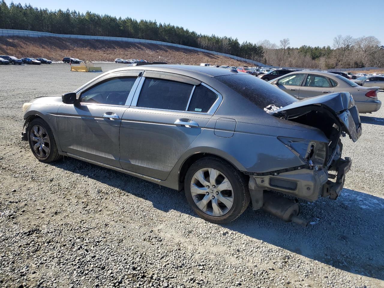 2009 Honda Accord - Image 2