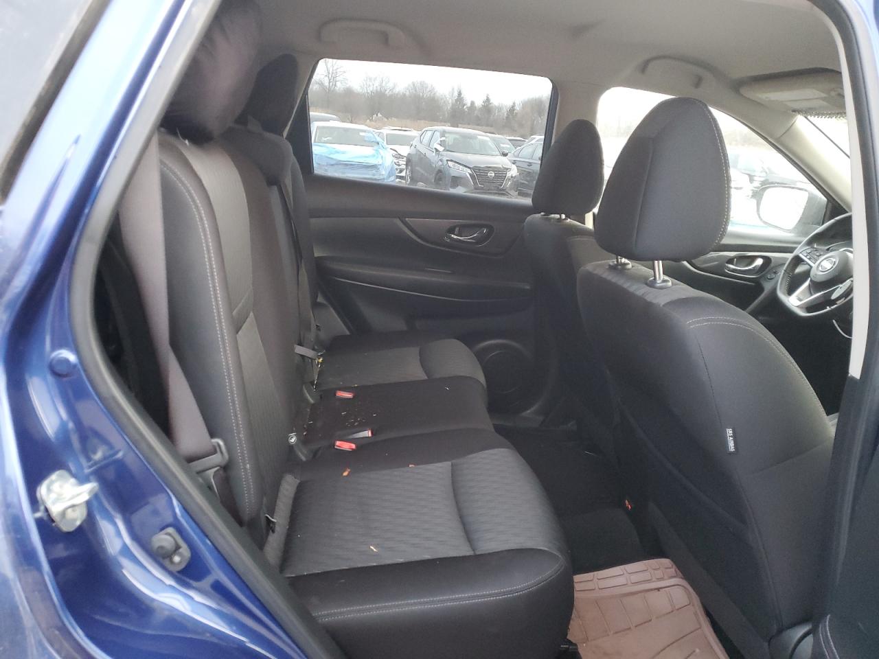 2020 Nissan Rogue - Image 11