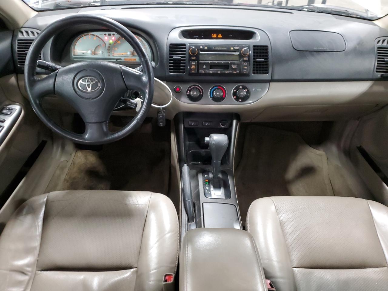 2002 Toyota Camry - Image 8