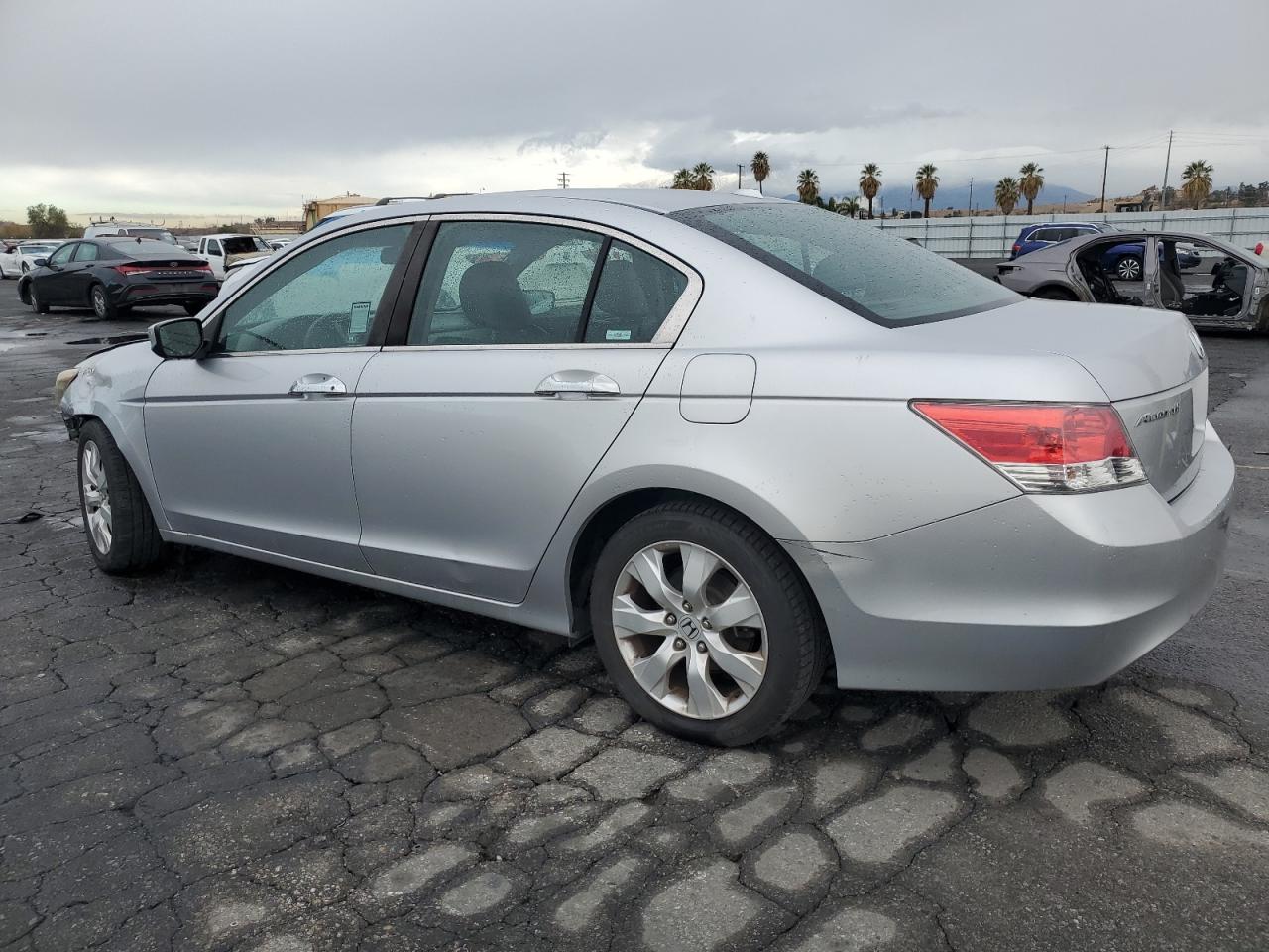 2008 Honda Accord - Image 2