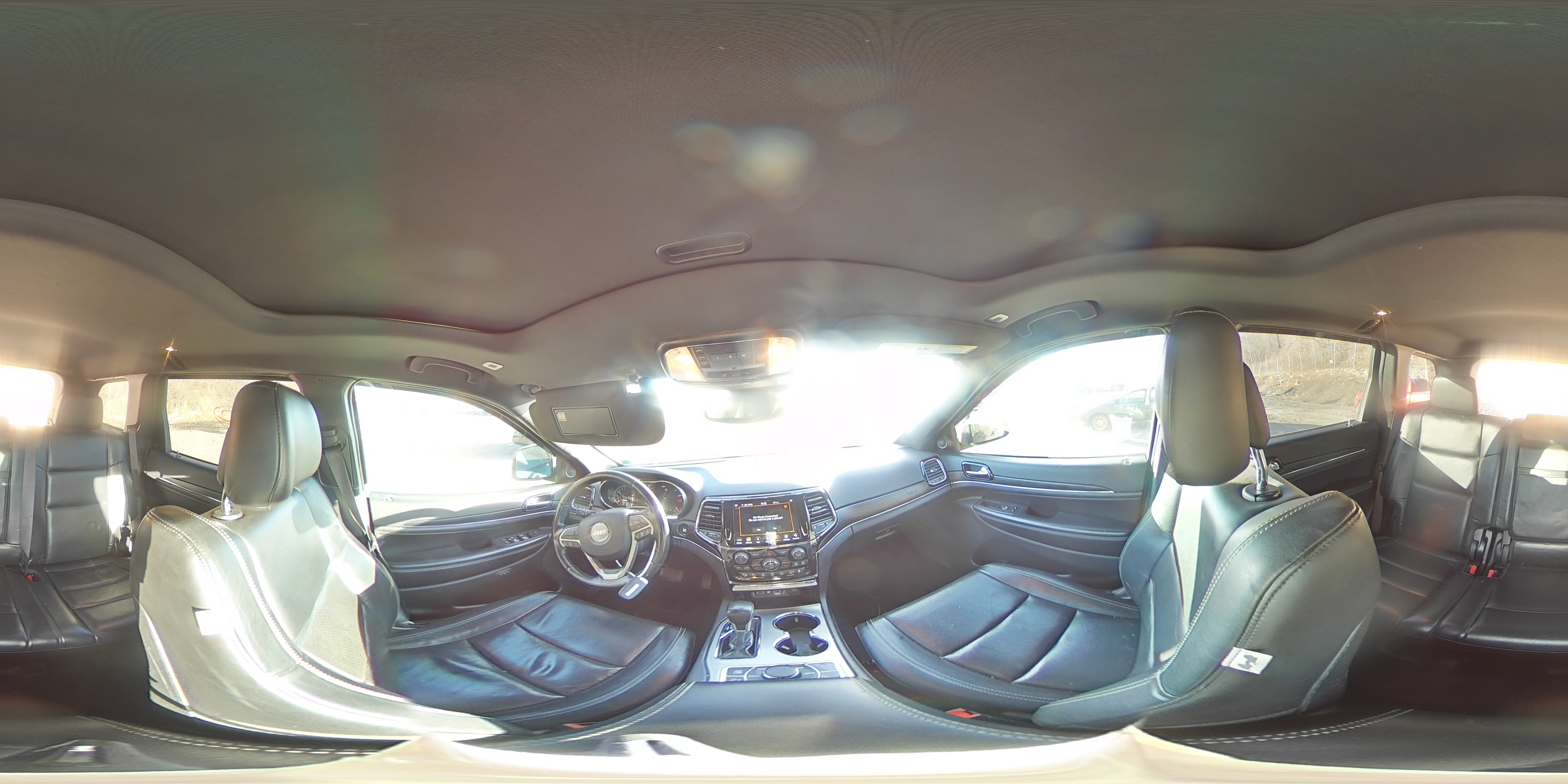 2021 Jeep Grand Cherokee - Image 16