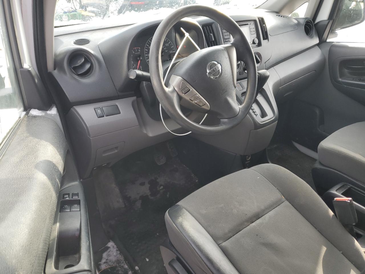 2018 Nissan NV - Image 8