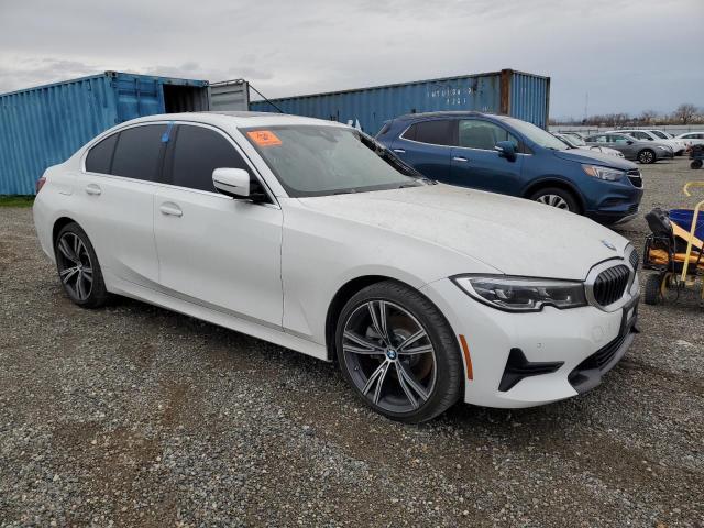  BMW 3 SERIES 2019 Белы