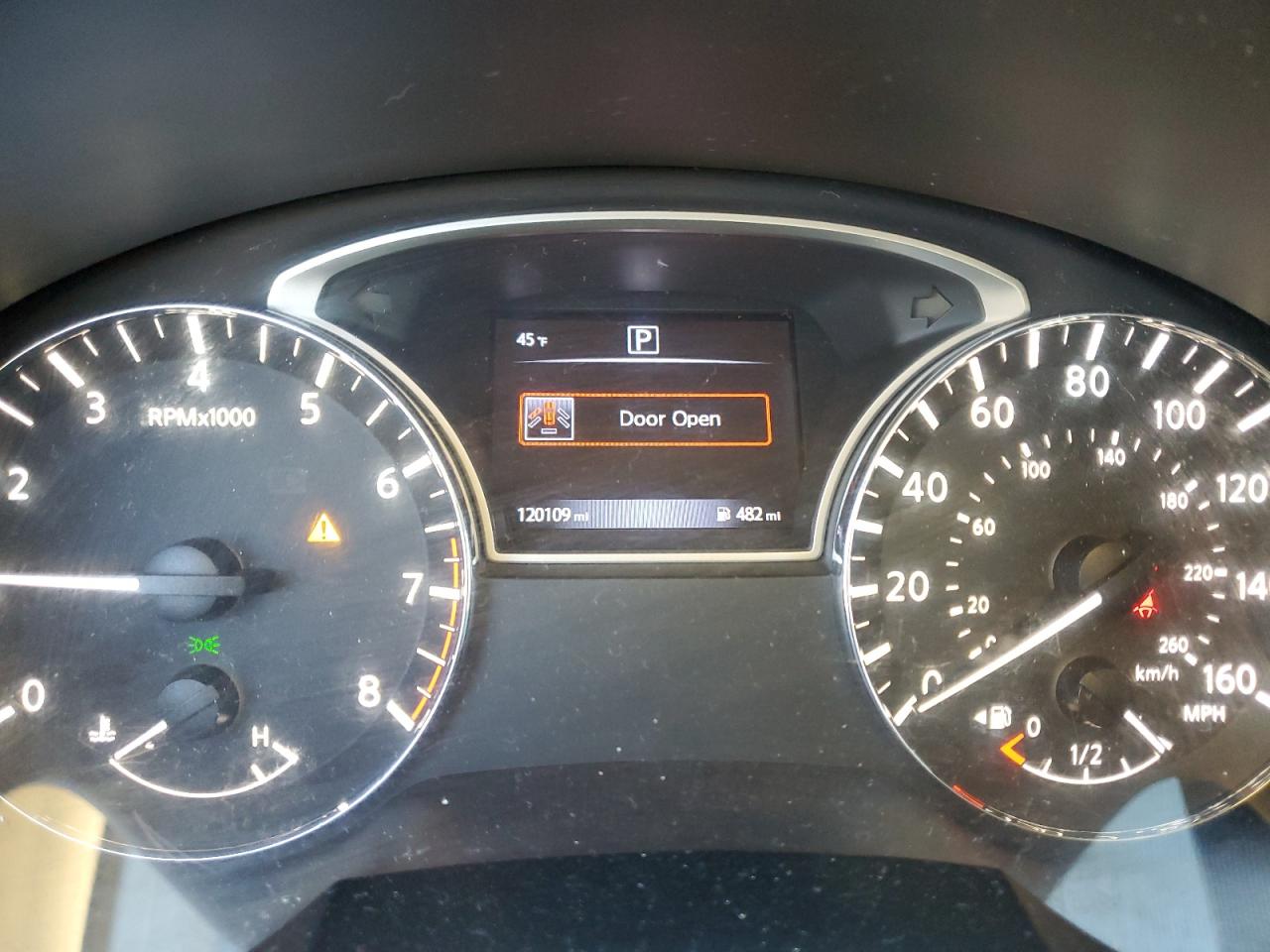 2017 Nissan Altima - Image 9