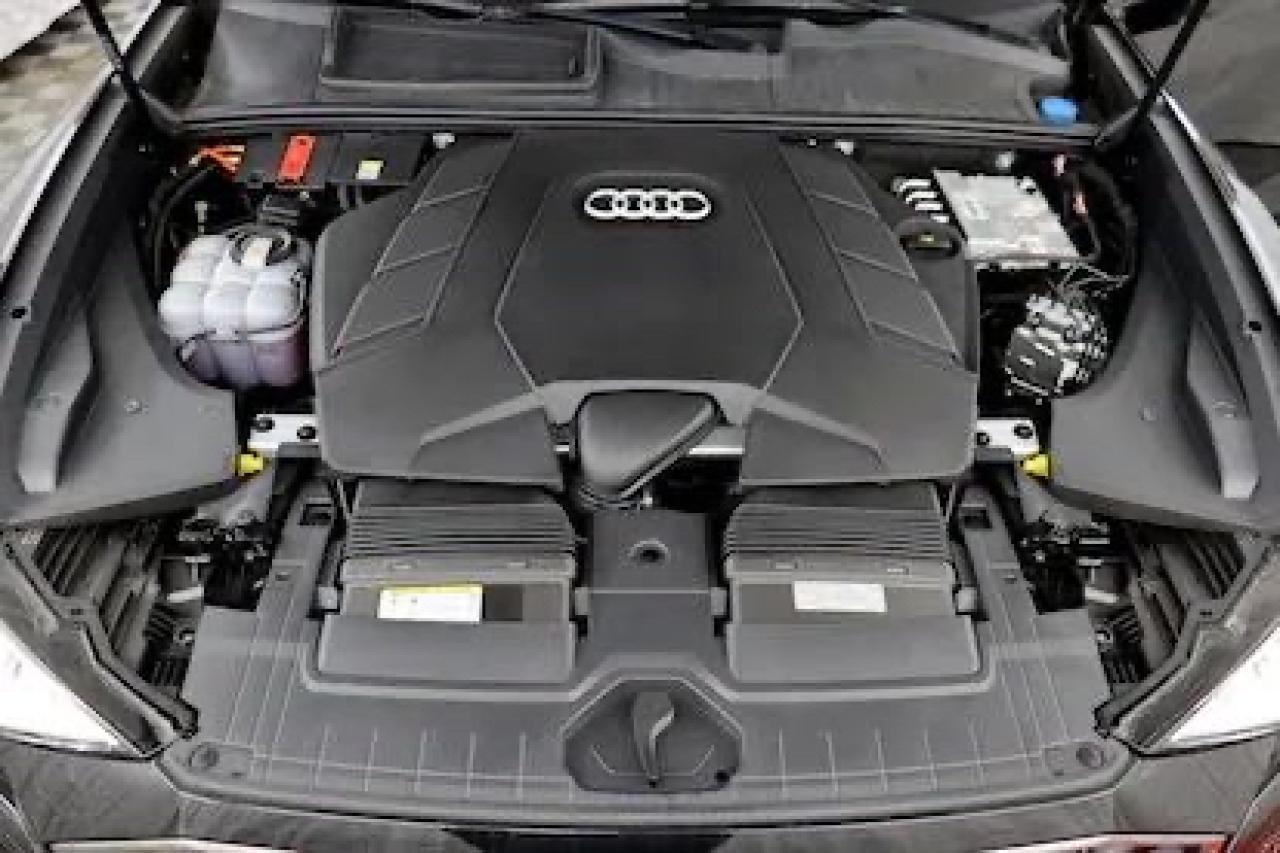 VIN WA1AVBF1XPD017791 2023 AUDI Q8 no.7