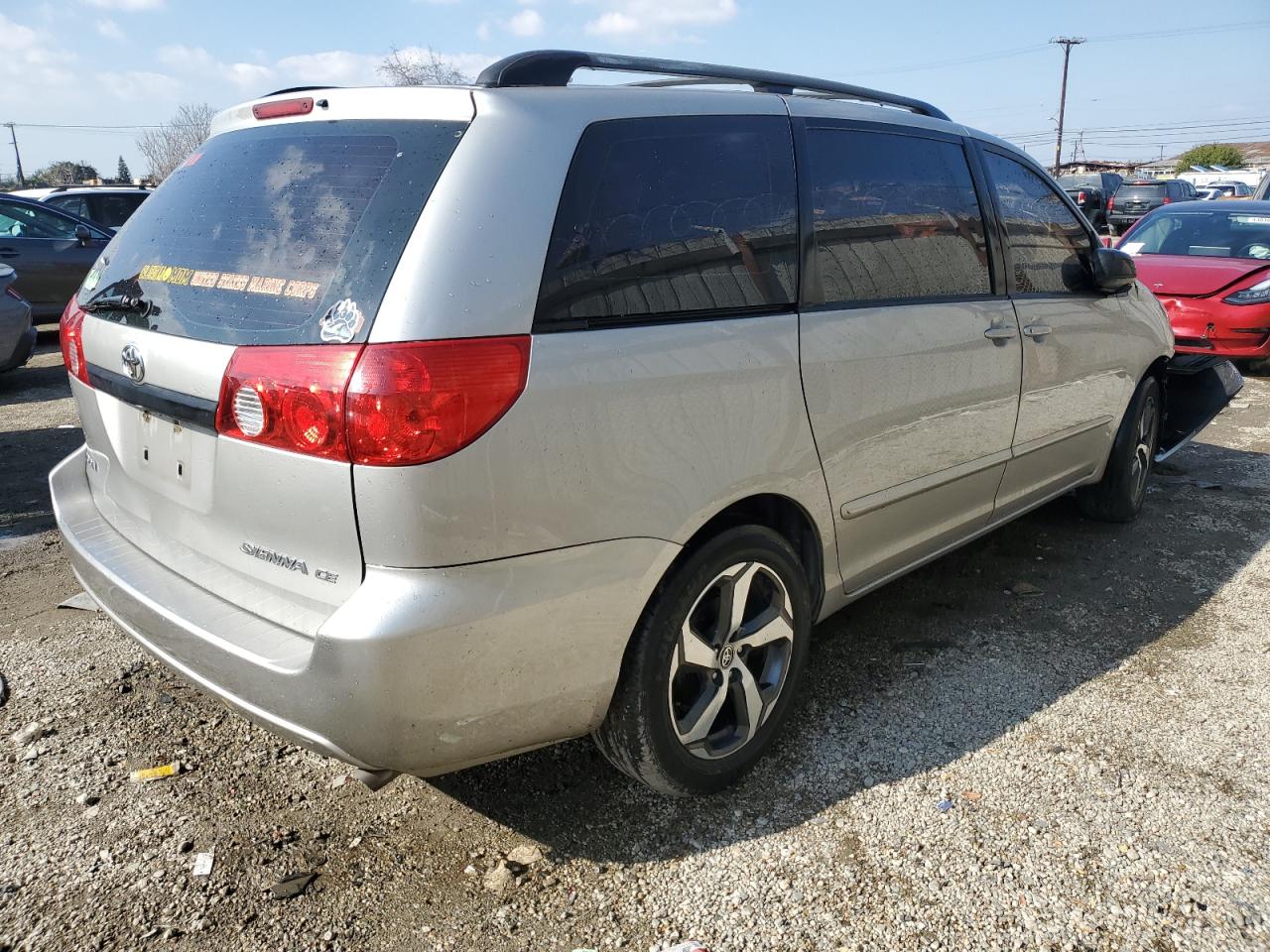 2006 Toyota Sienna - Image 3