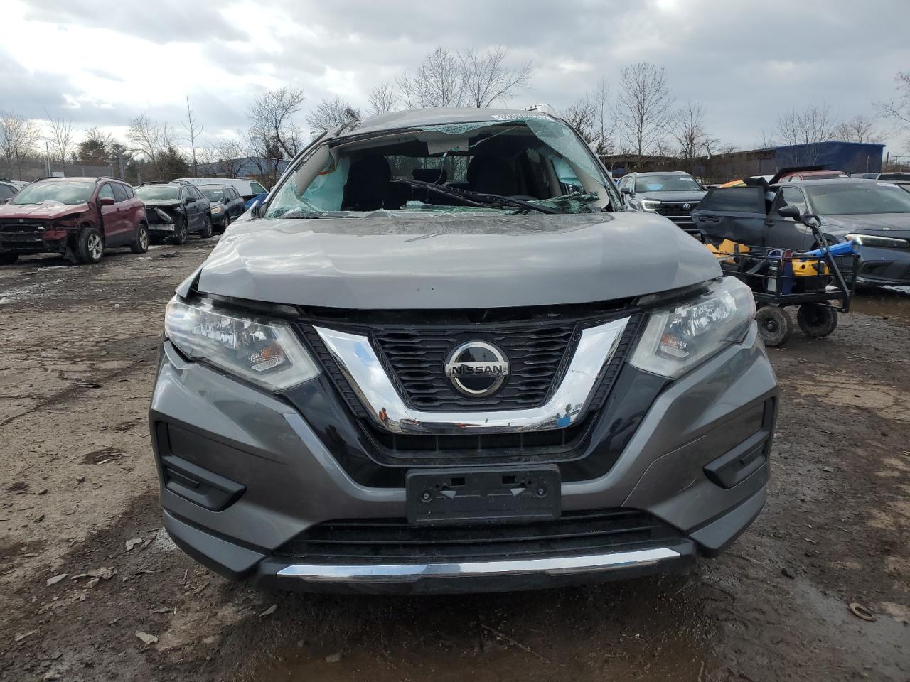 2020 Nissan Rogue - Image 5