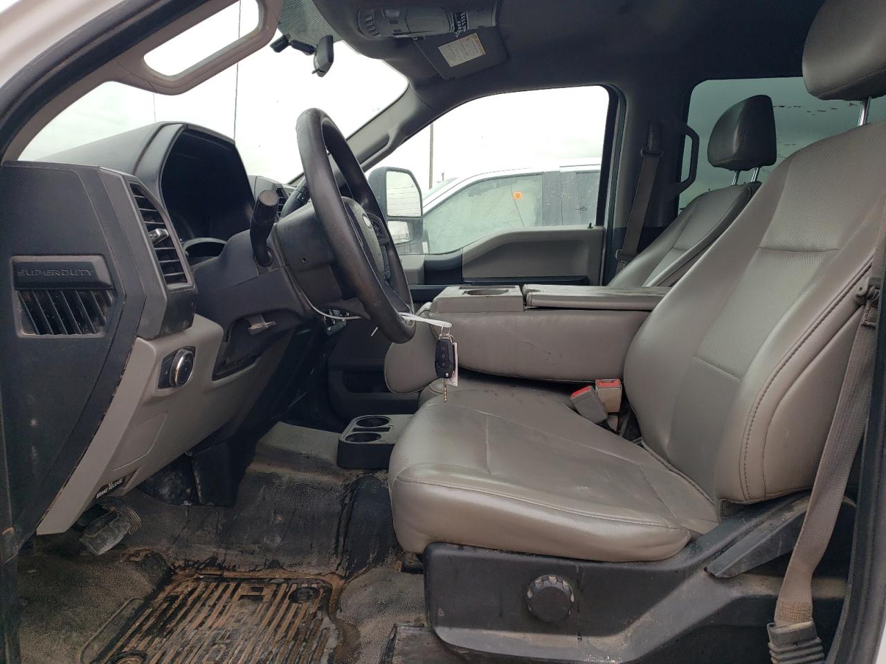 2019 Ford F250 - Image 7