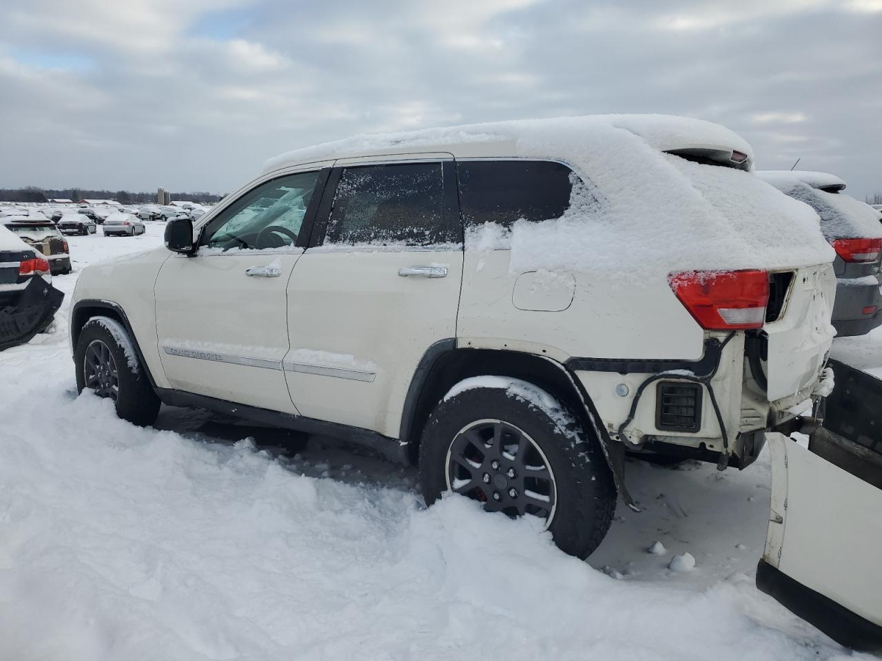 2011 Jeep Grand Cherokee - Image 2