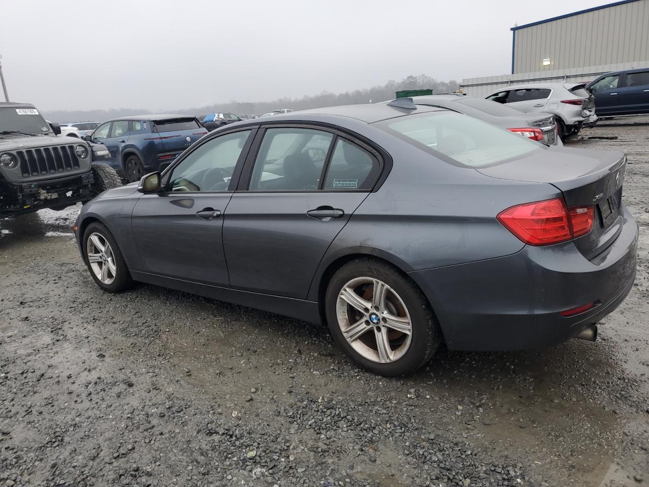 VIN WBA3C3G54ENS68502 2014 BMW 3 SERIES no.2