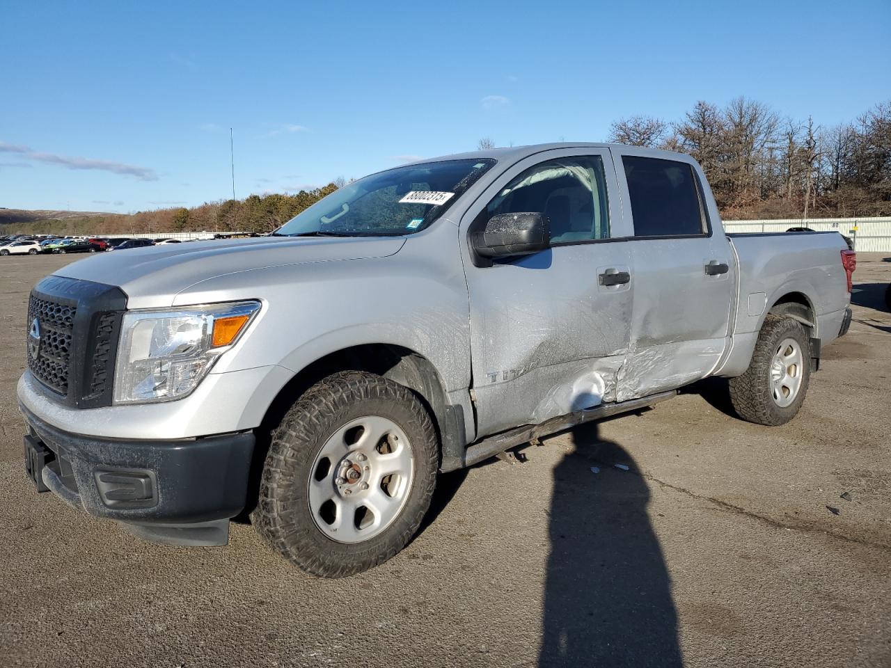 2017 Nissan Titan - Image 1