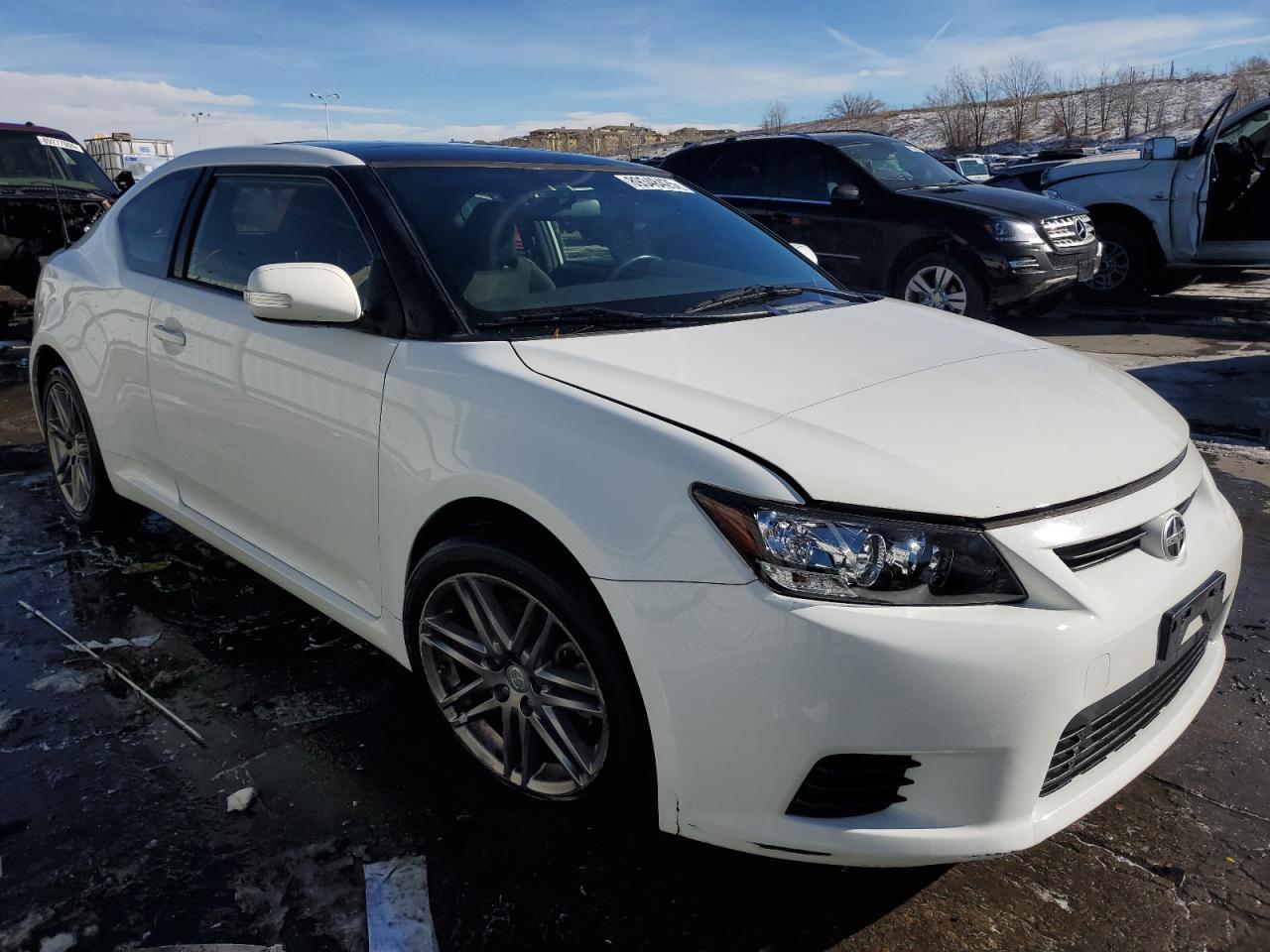2013 Toyota tC - Image 4