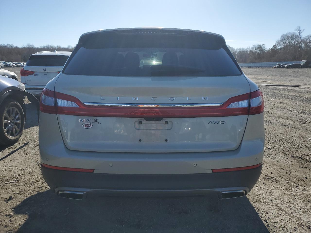 2018 Lincoln MKX - Image 6