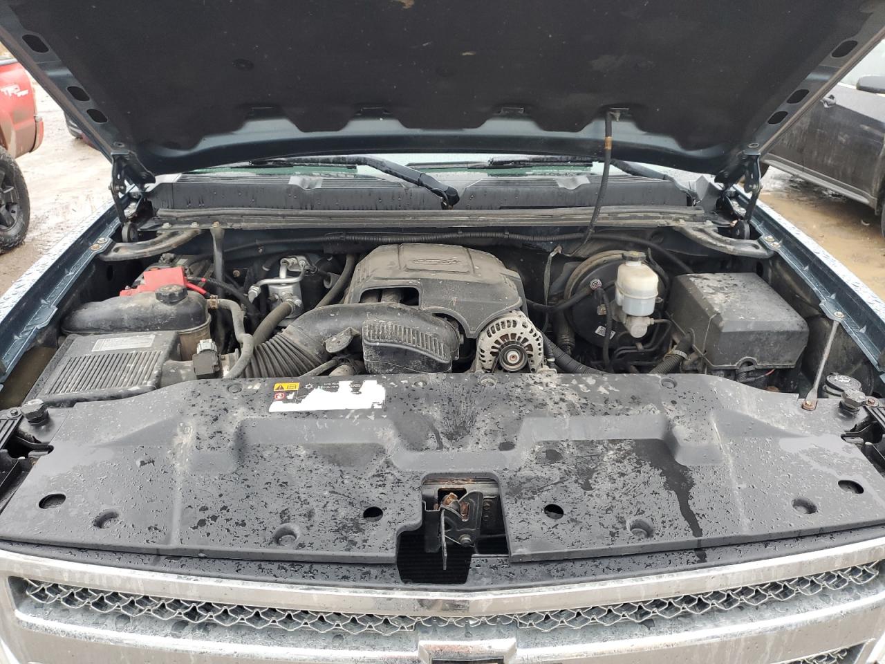 2012 Chevrolet Silverado - Image 11