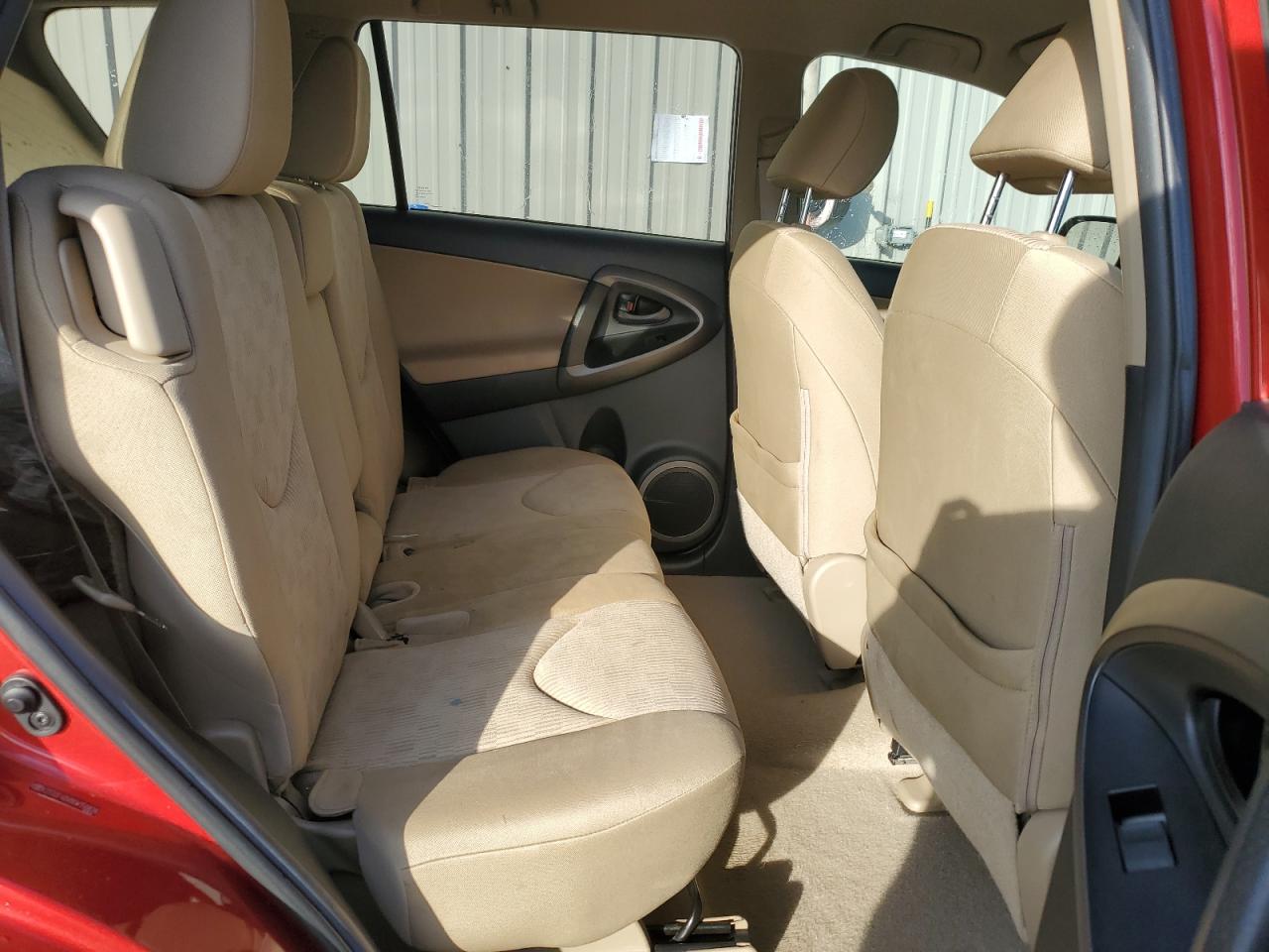 2012 Toyota RAV 4 - Image 11