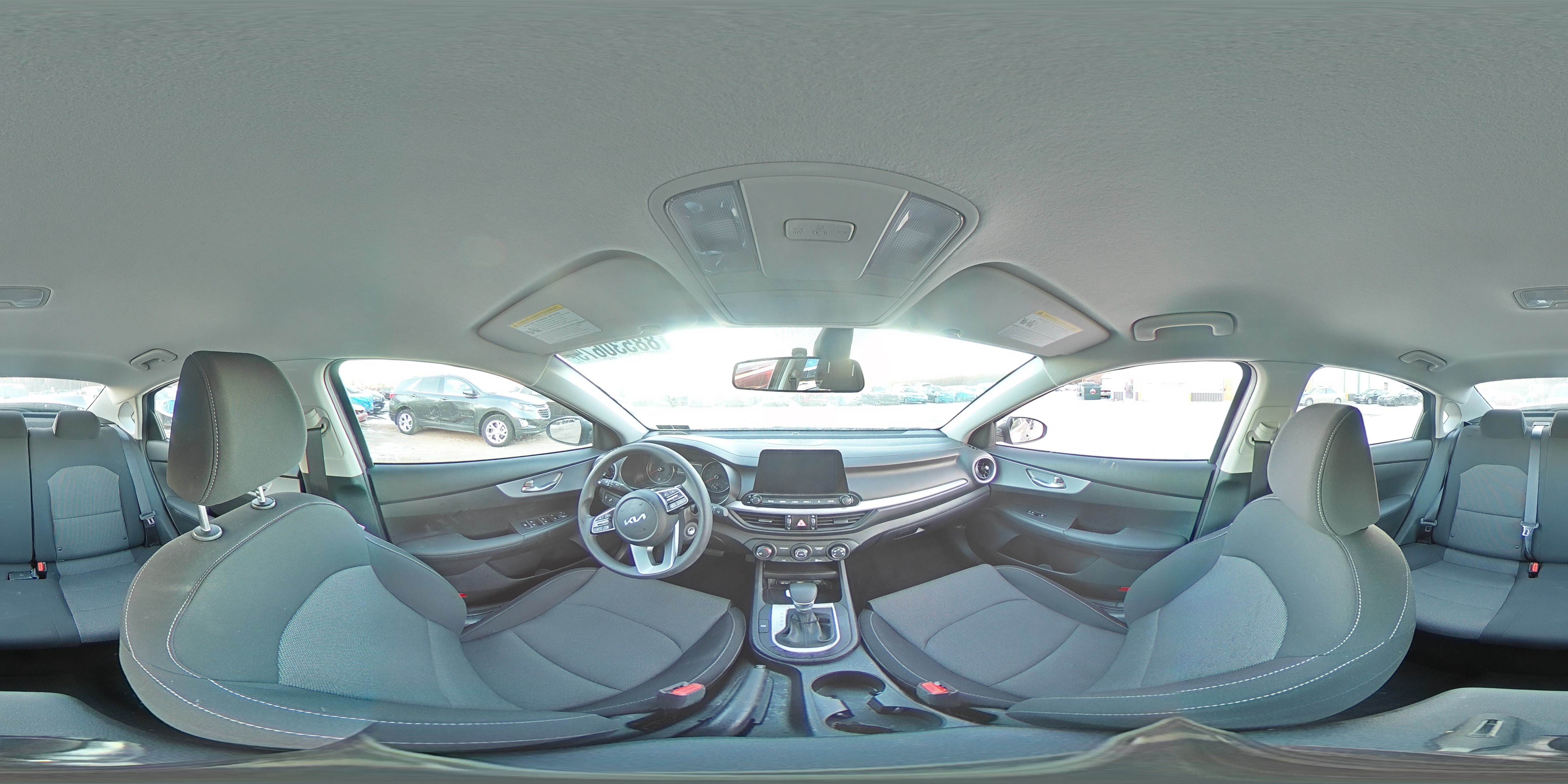 2024 Kia Forte - Image 12