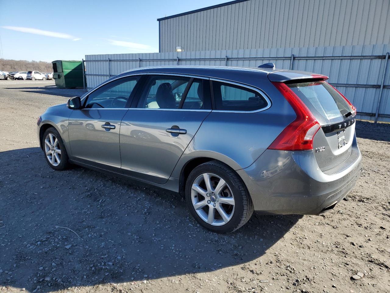 2017 Volvo V60 - Image 2