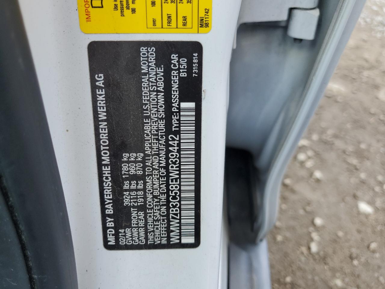 2014 MINI Cooper - Image 14