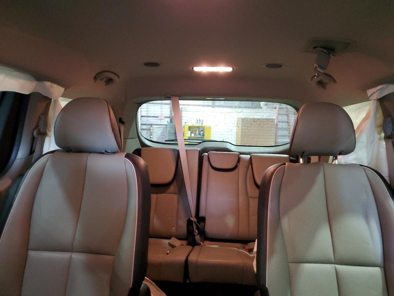 2021 Kia Sedona - Image 10