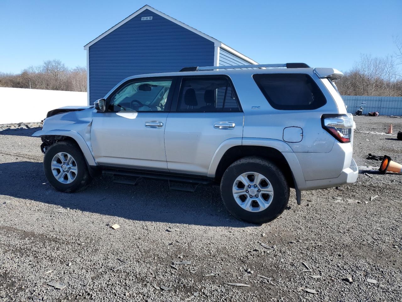 2021 Toyota 4Runner - Image 2