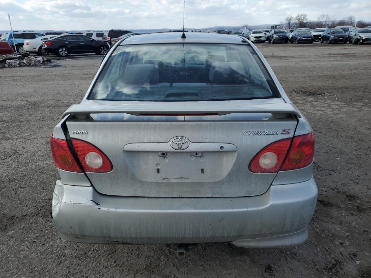 2004 Toyota Corolla - Image 6