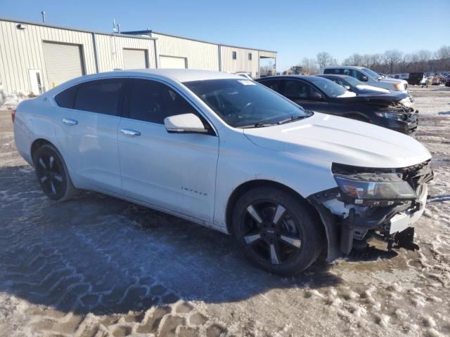 Sedans CHEVROLET IMPALA 2017 Biały