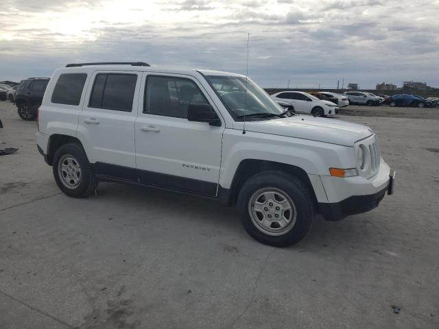  JEEP PATRIOT 2015 Білий