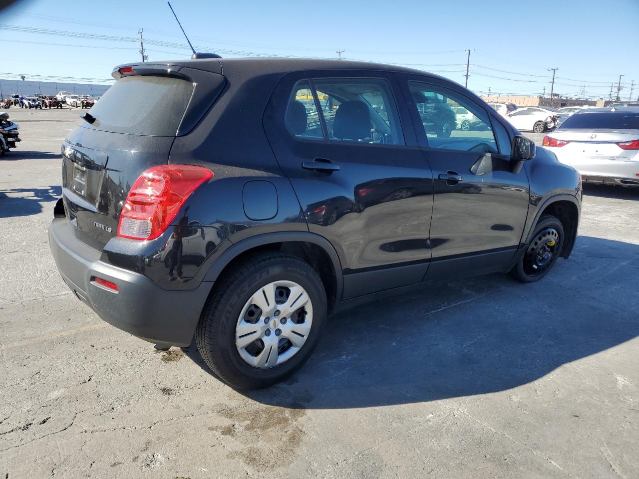 VIN KL7CJKSB8GB686837 2016 CHEVROLET TRAX no.3