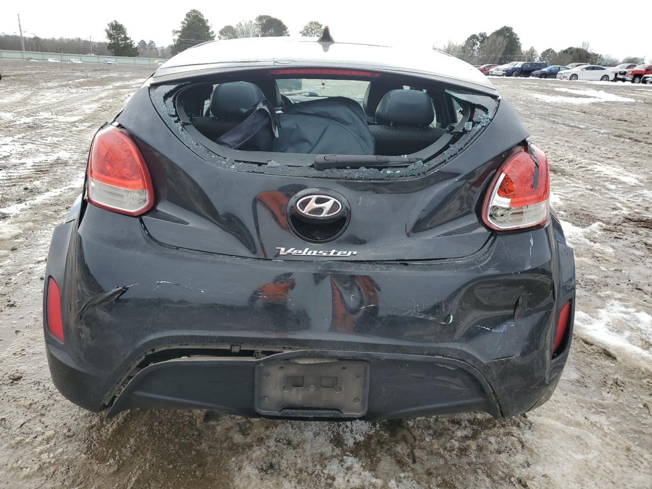 2013 Hyundai Veloster - Image 6