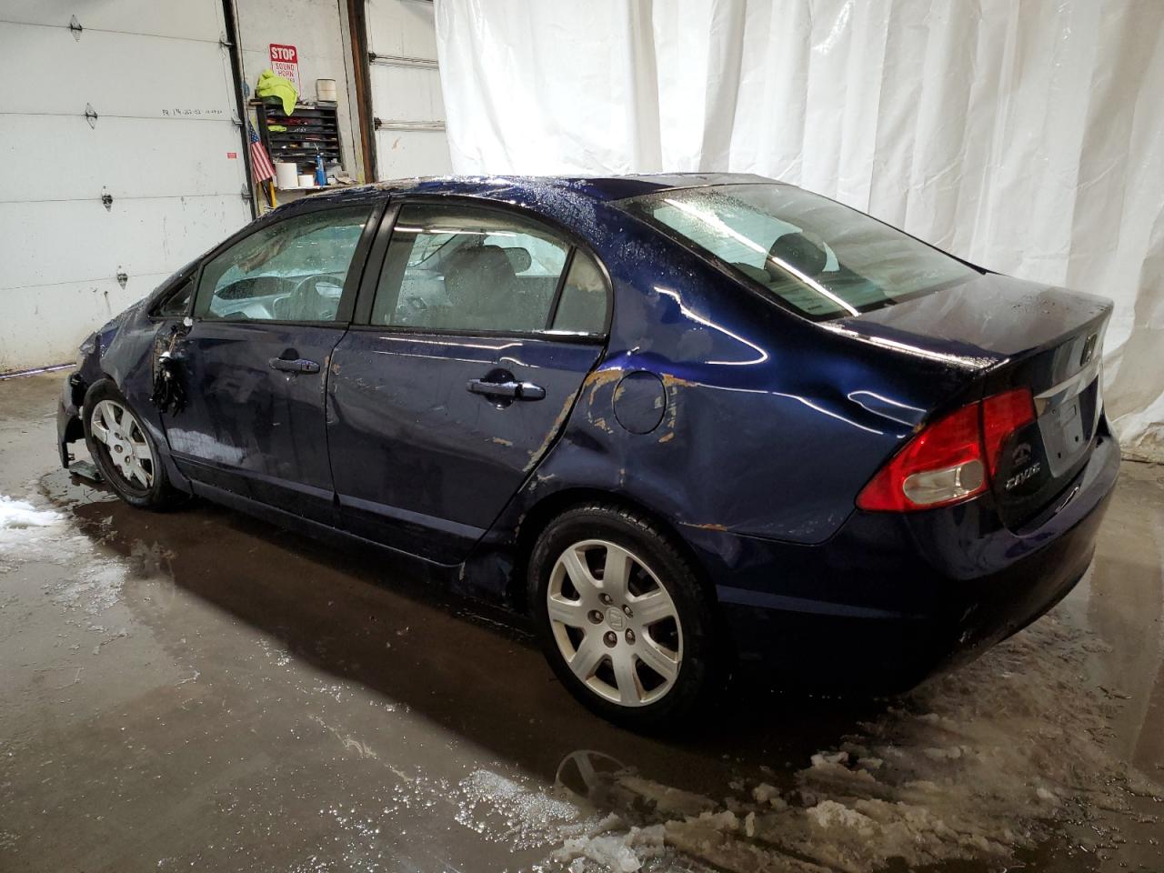 2011 Honda Civic - Image 2