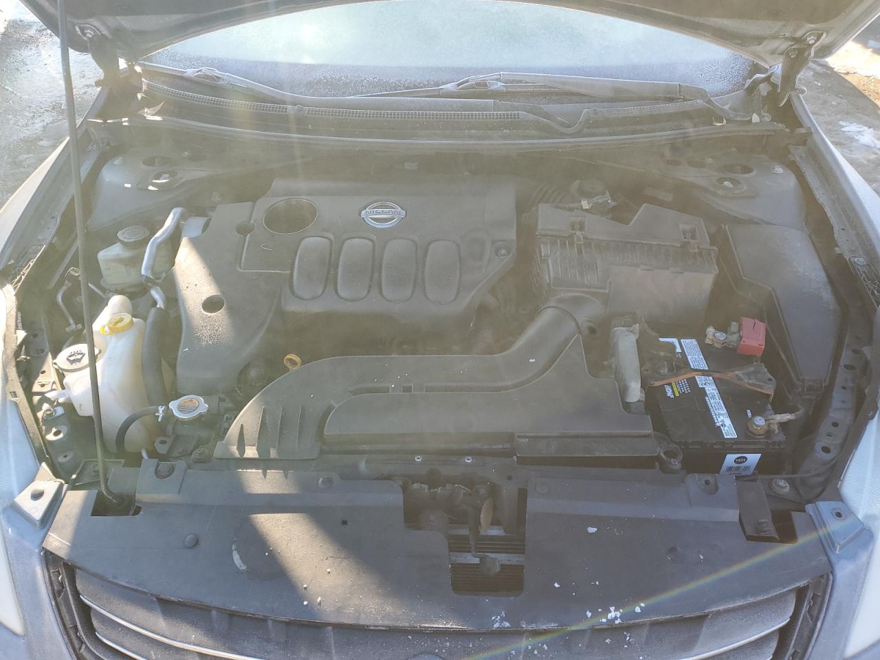 2010 Nissan Altima - Image 11