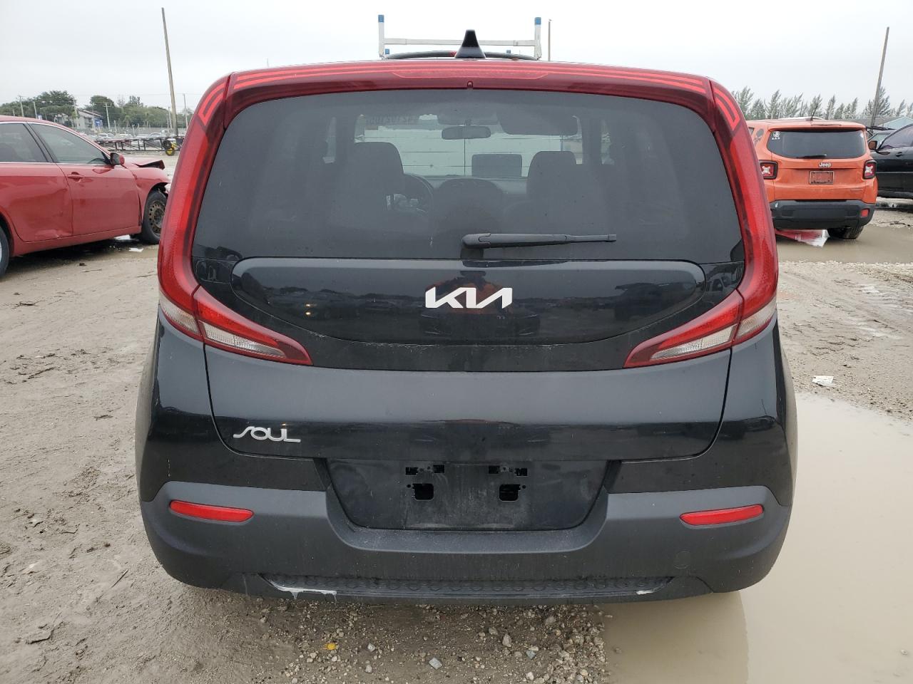 2022 Kia Soul - Image 6