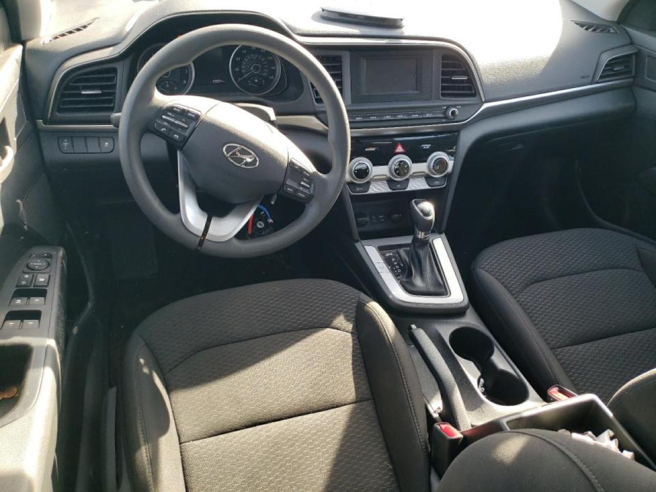 2019 Hyundai Elantra - Image 8
